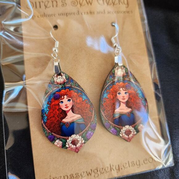 Princess Merida Earrings - Picture 4 of 4
